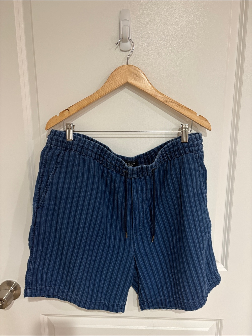 American Eagle Striped Shorts (XL)